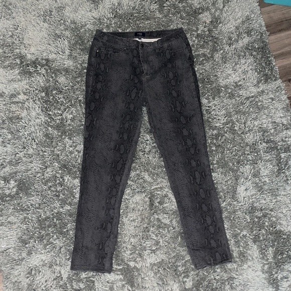 Snake print pants - Picture 2 of 3